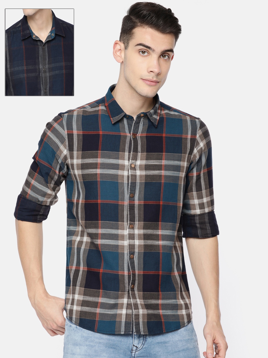 

Pepe Jeans Men Navy Blue & White Regular Fit Checked Reversible Casual Shirt