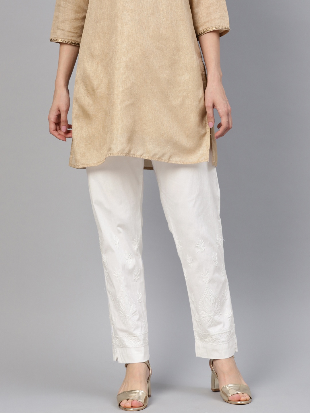 

Saadgi Women White Regular Fit Chikankari Embroidered HandloomTrousers