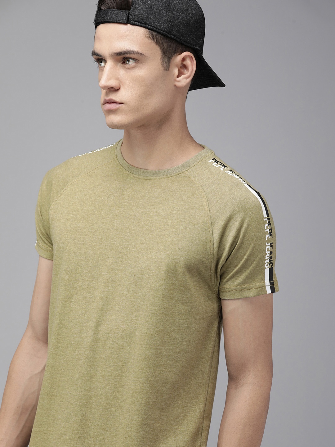 

Pepe Jeans Men Olive Green Solid Slim Fit T-shirt