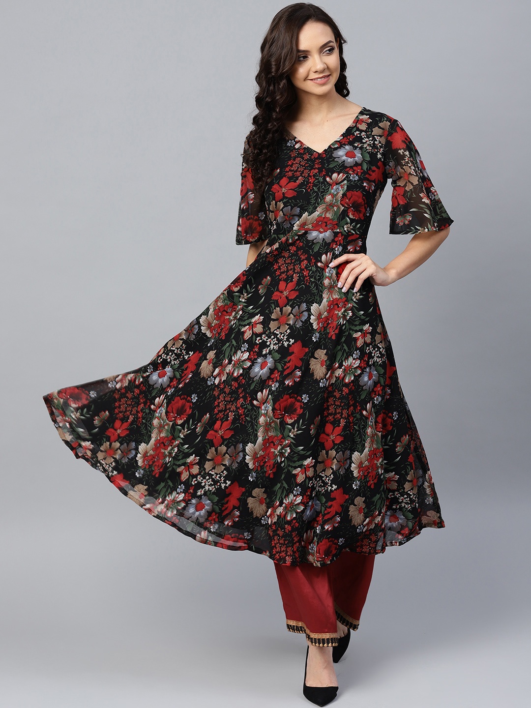 

Jompers Women Black & Red Floral Print A-Line Kurta