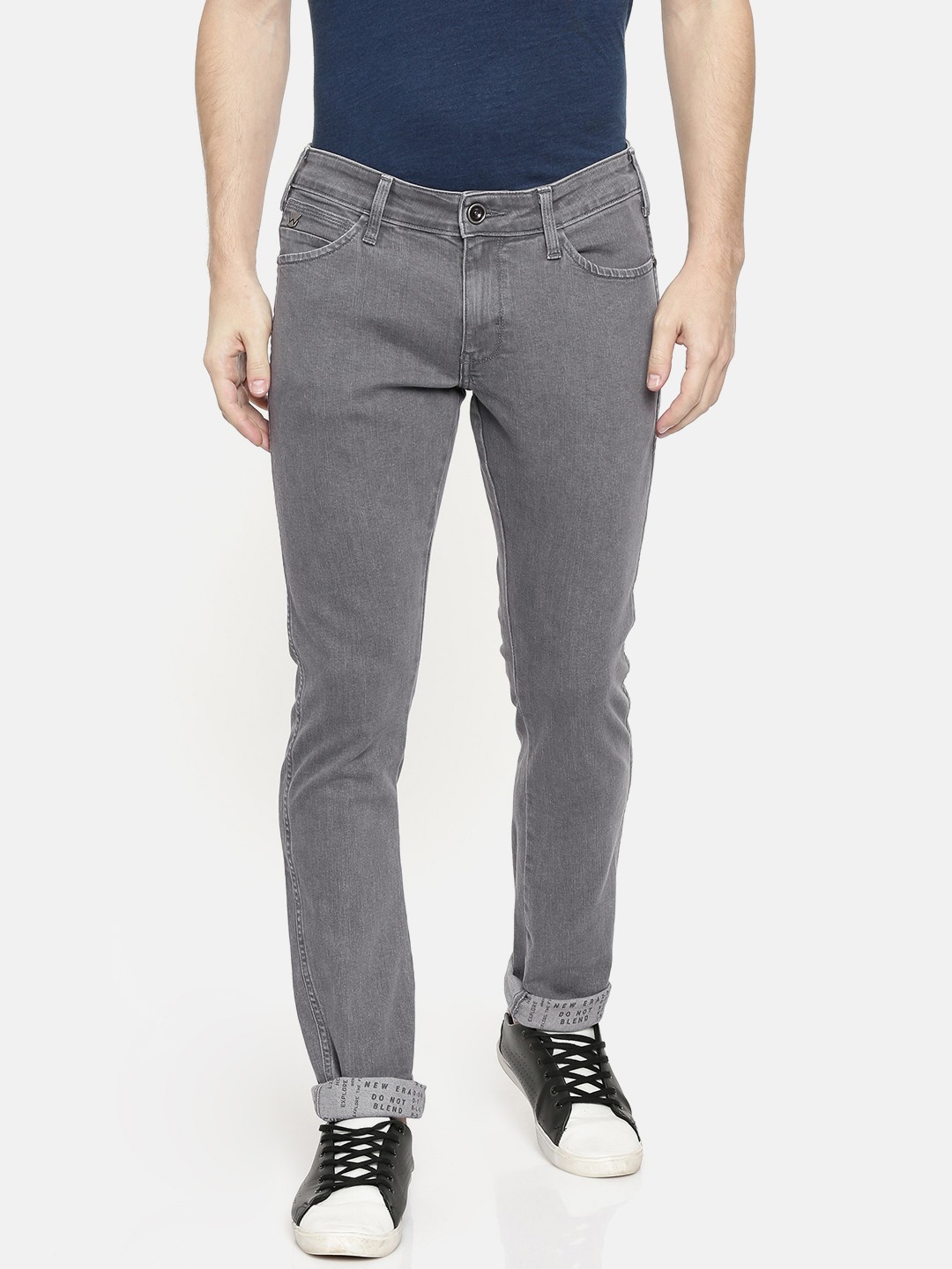 

Wrangler Men Grey Vegas Skinny Tapered Fit Low-Rise Clean Look Stretchable Jeans