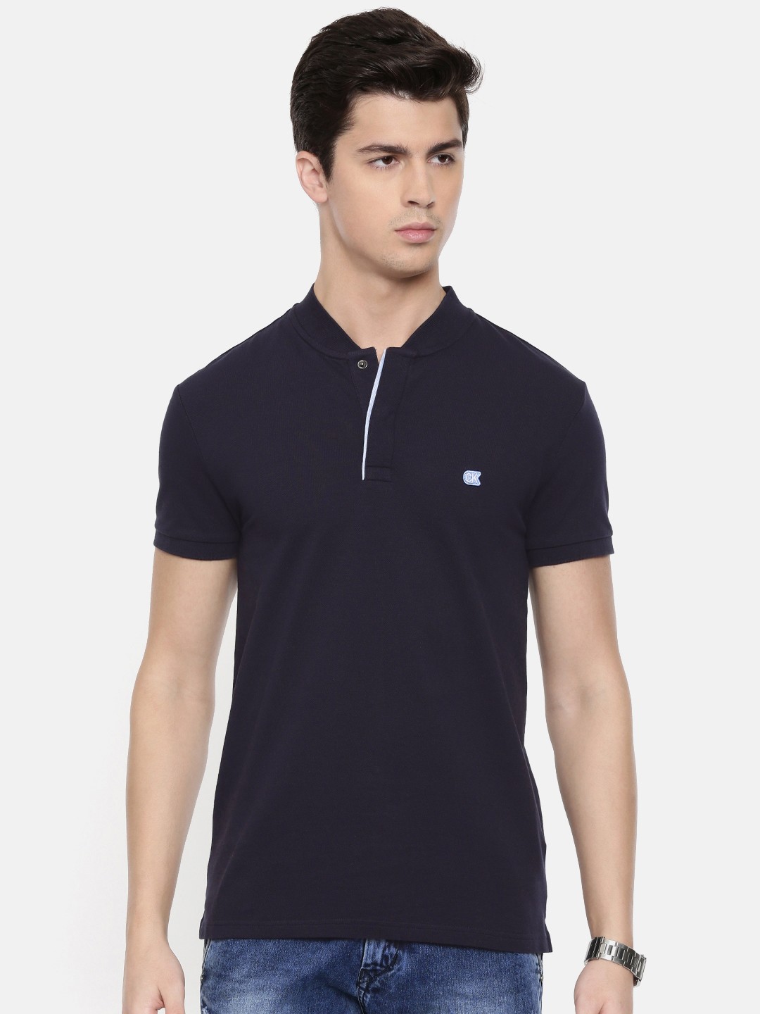 

Calvin Klein Jeans Men Blue Solid Mandarin Collar T-shirt
