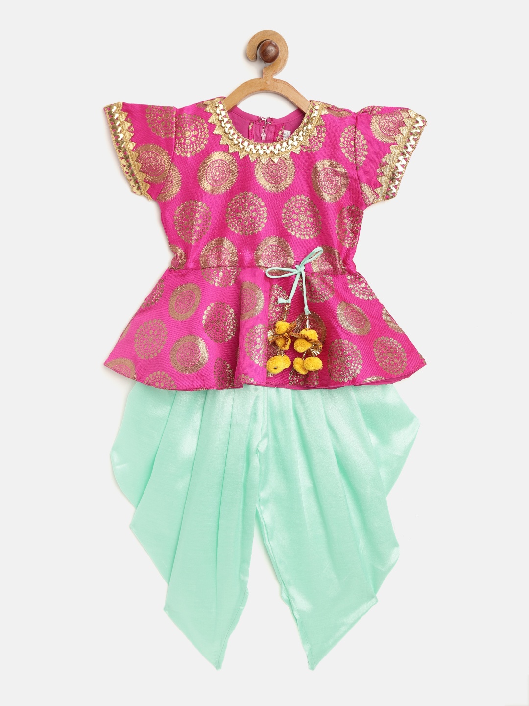 

BownBee Girls Magenta & Sea Green Jacquard Woven Design Kurti with Dhoti Pants