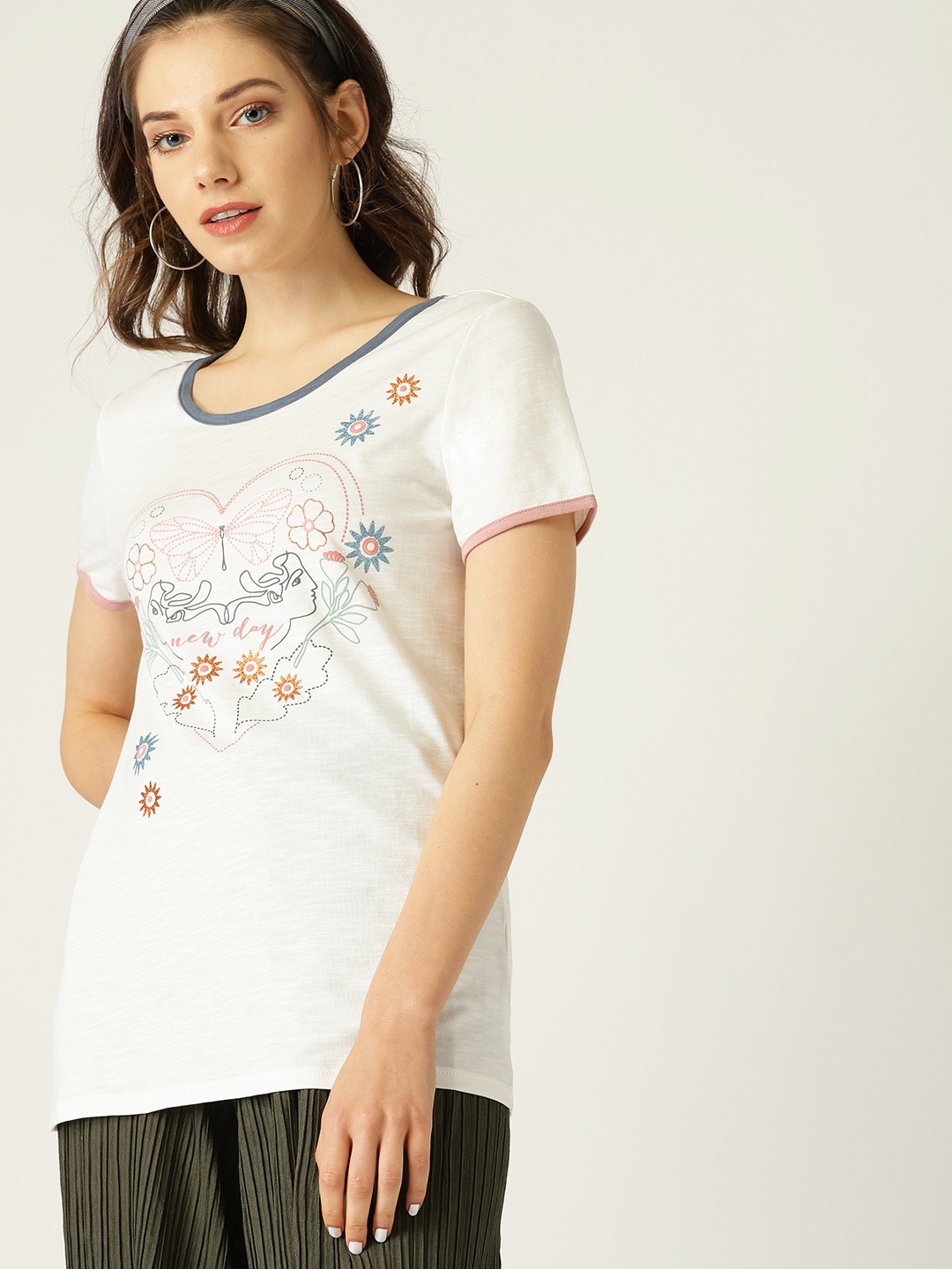 

ESPRIT Women White Printed Round Neck T-shirt