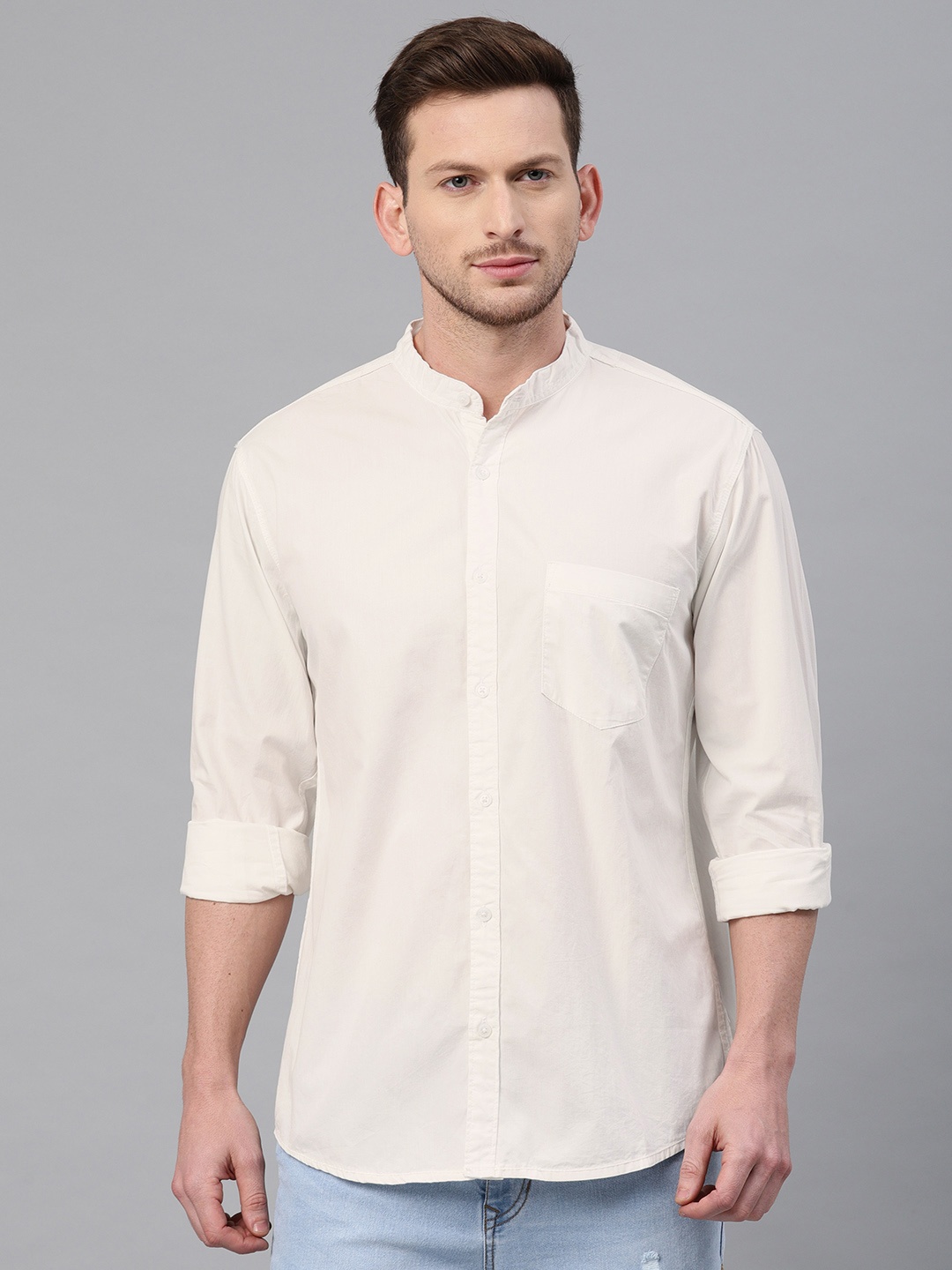 

Genius18 Men White Classic Slim Fit Solid Casual Shirt
