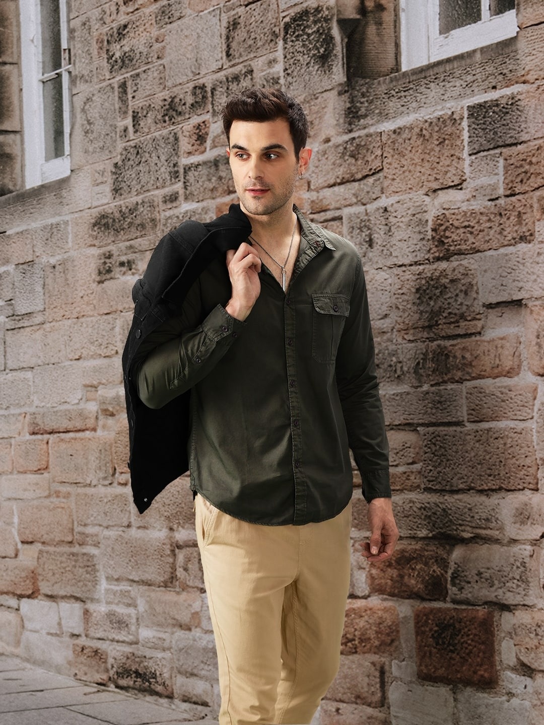 

Roadster Men Olive Green Casual Shirt