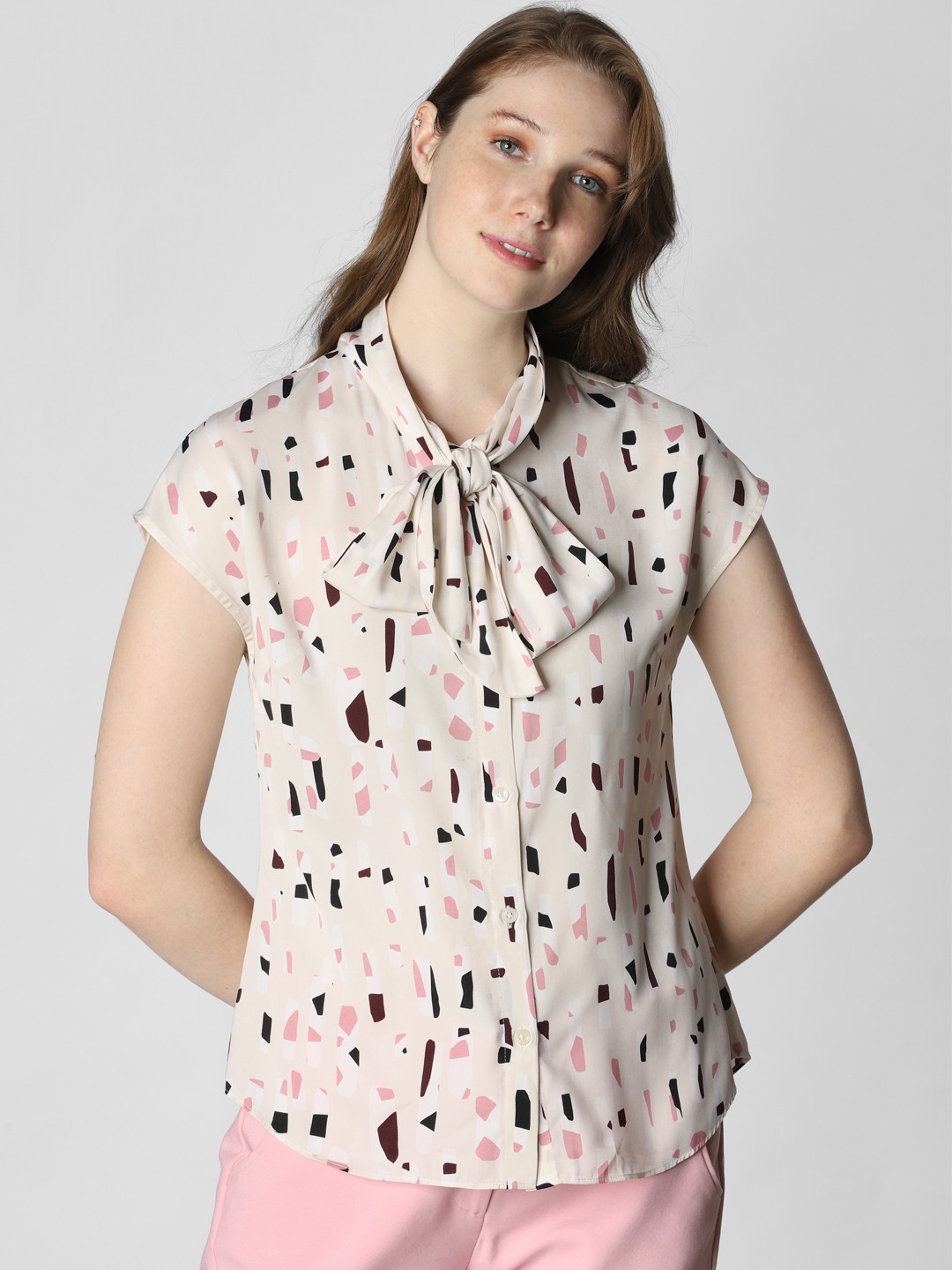 

Vero Moda Women Beige Printed Tie-up Neck Top