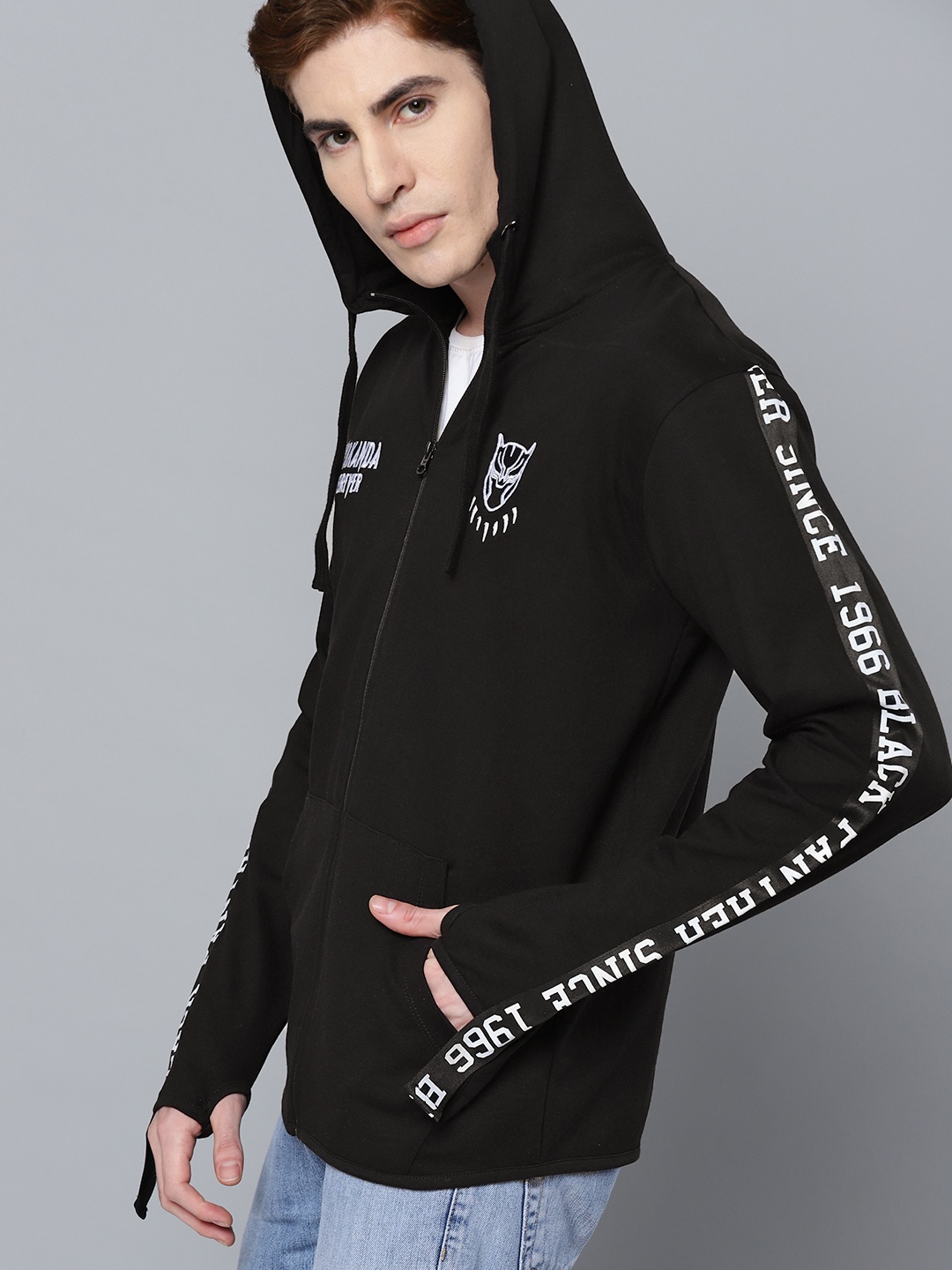 

Kook N Keech Marvel Men Black Solid Hooded Sweatshirt