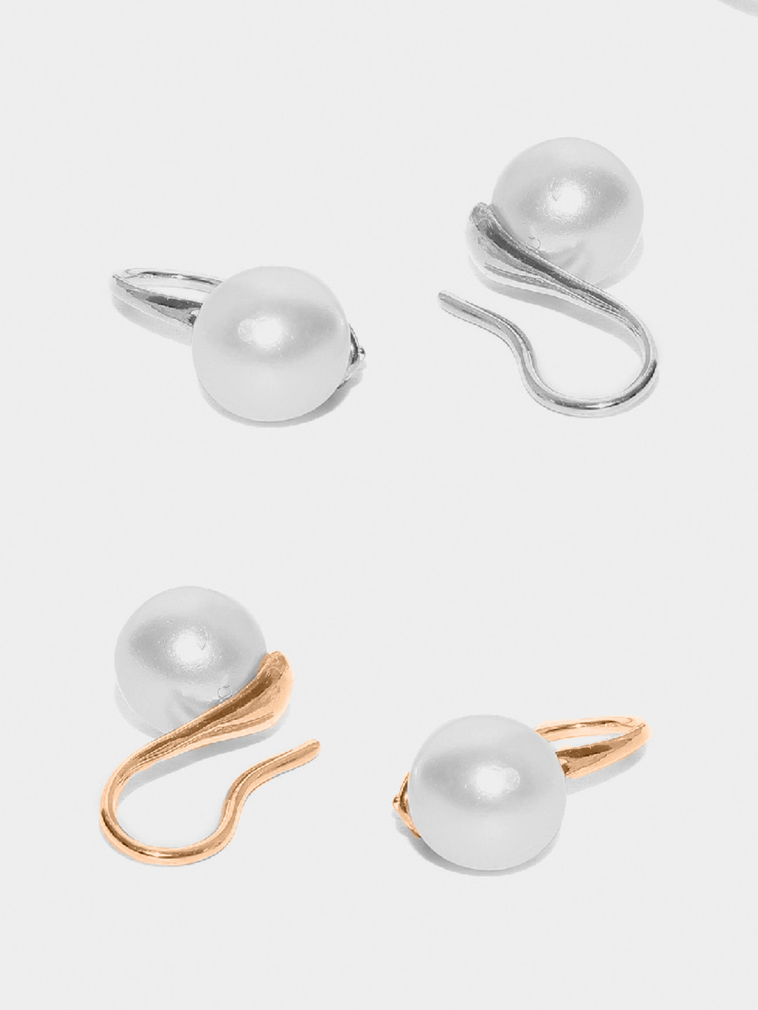 

OOMPH Set of 2 Gold-Plated & Silver-Plated Circular Studs