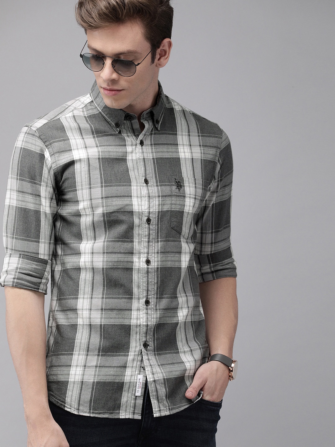 

U.S. Polo Assn. Men Grey & White Tailored Fit Checked Casual Shirt