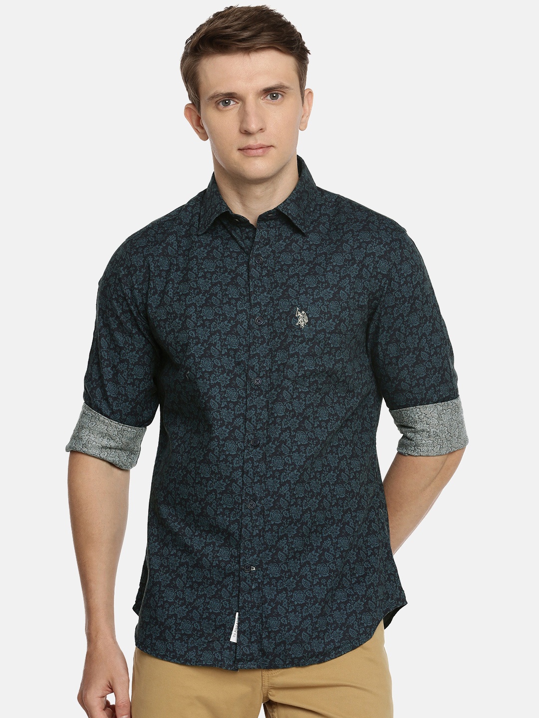 

U.S. Polo Assn. Men Navy Blue & Green Tailored Fit Printed Casual Shirt