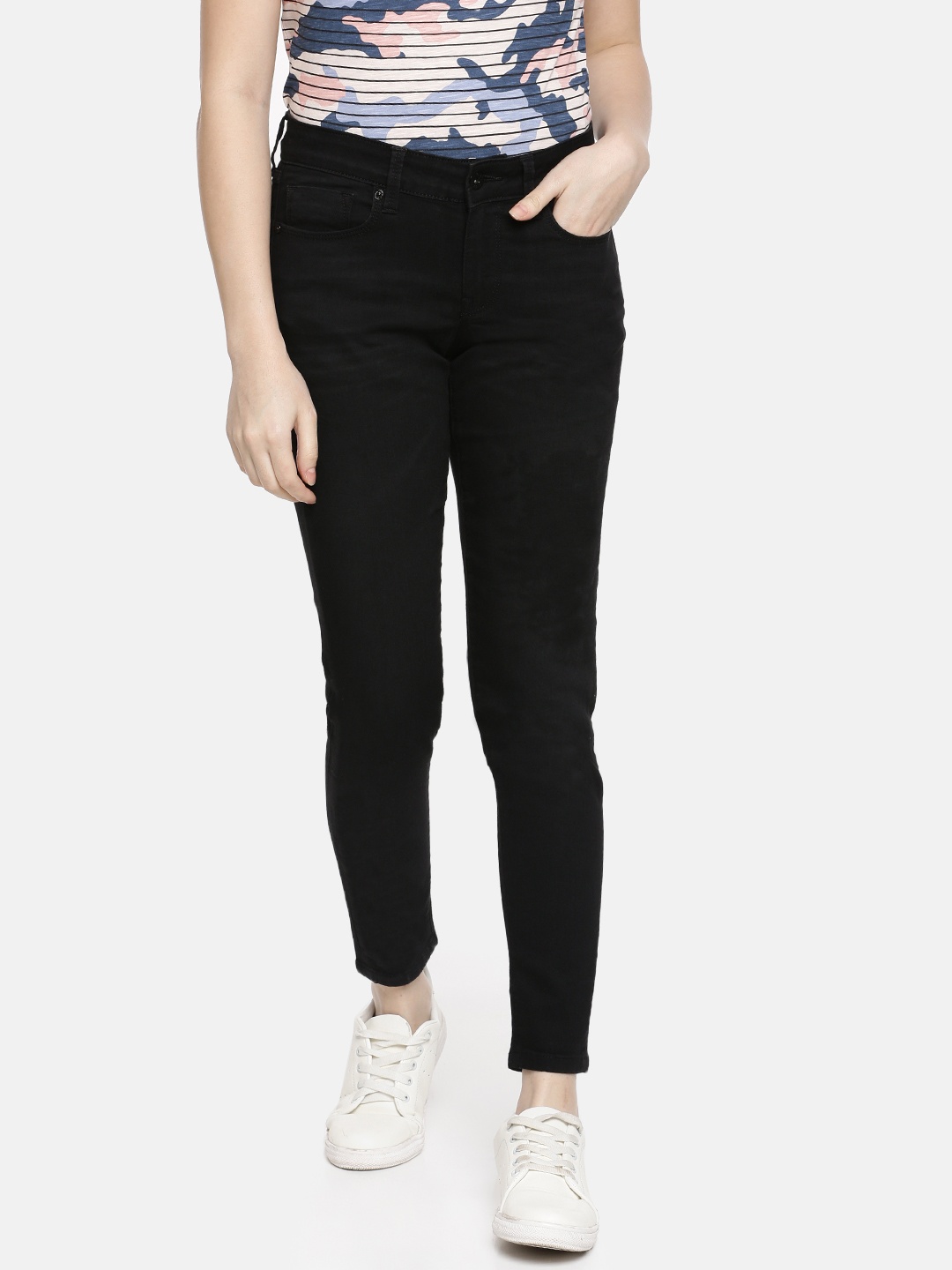 

Pepe Jeans Women Black Alexia-L Lola Regular Fit Printed Mid-Rise Clean Look Cropped Jeans