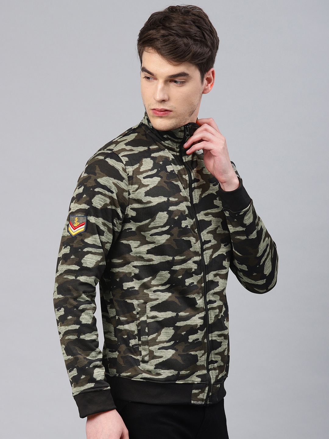 

American Crew Men Olive Green & Black Printed Sweatshirt