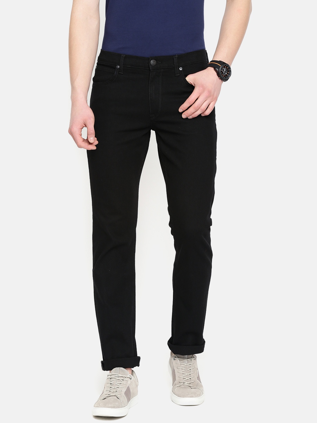 

Lee Men Black Rodeo Regular Fit Mid-Rise Clean Look Stretchable Jeans
