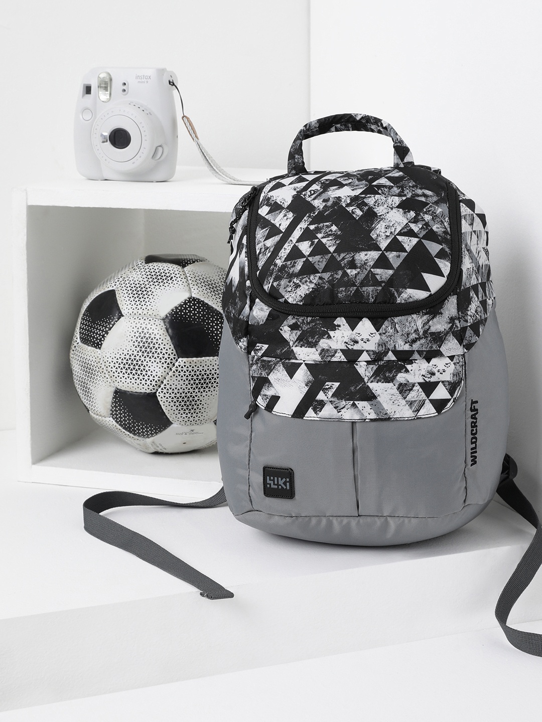 

Wildcraft Women Black & White Graphic Backpack