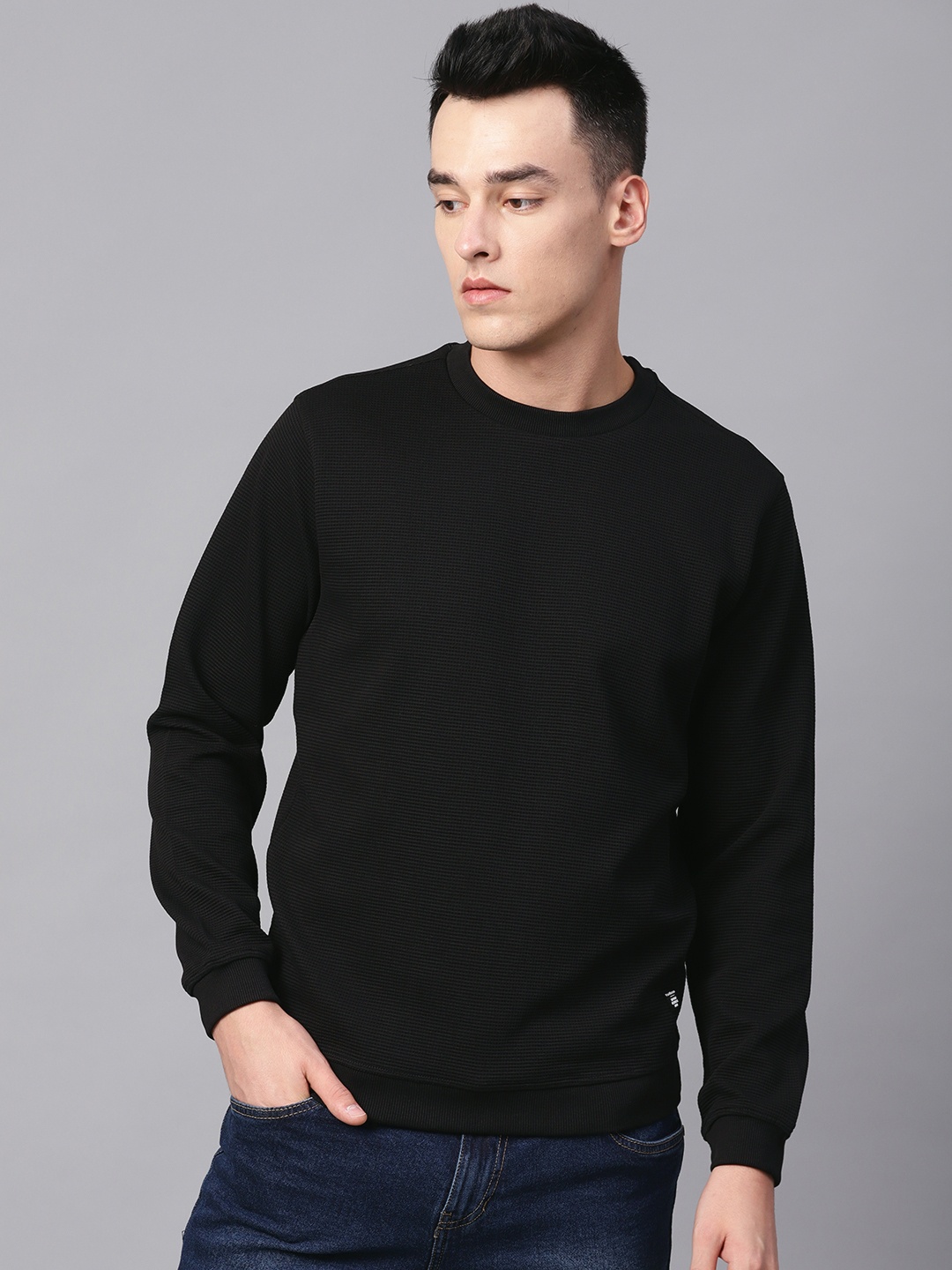 

Van Heusen Sport Men Black Solid Sweatshirt