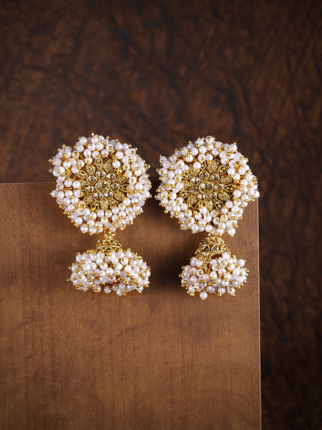 

Zaveri Pearls Gold-Toned & White Circular Jhumkas