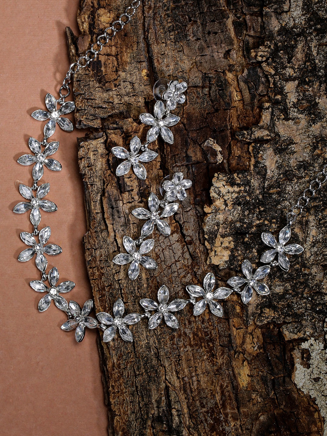 

Zaveri Pearls Silver-Plated Flower Design Embellished Contemporary Jewellery Set