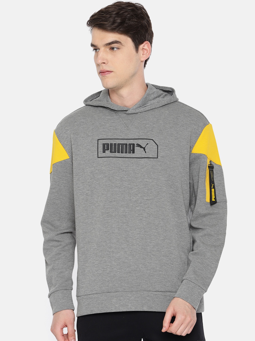 

Puma Men Grey & Yellow Solid Hooded NU-TILITY Sweatshirt