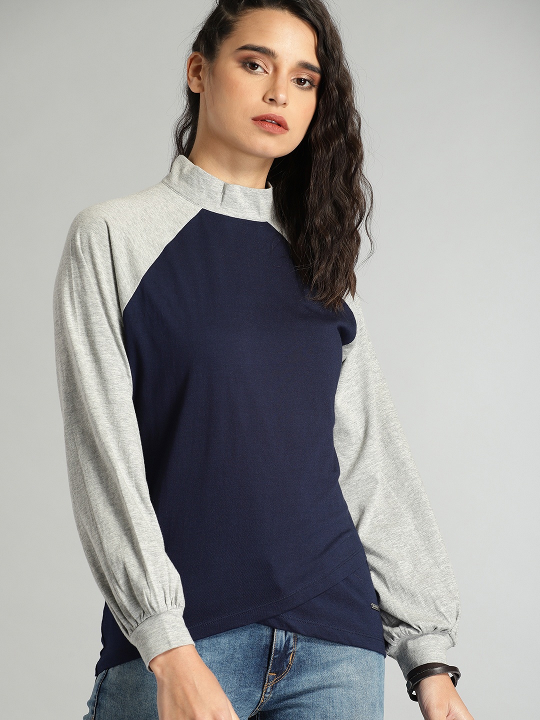 

The Roadster Lifestyle Co Women Navy Blue Solid Pure Cotton Top, Grey melange
