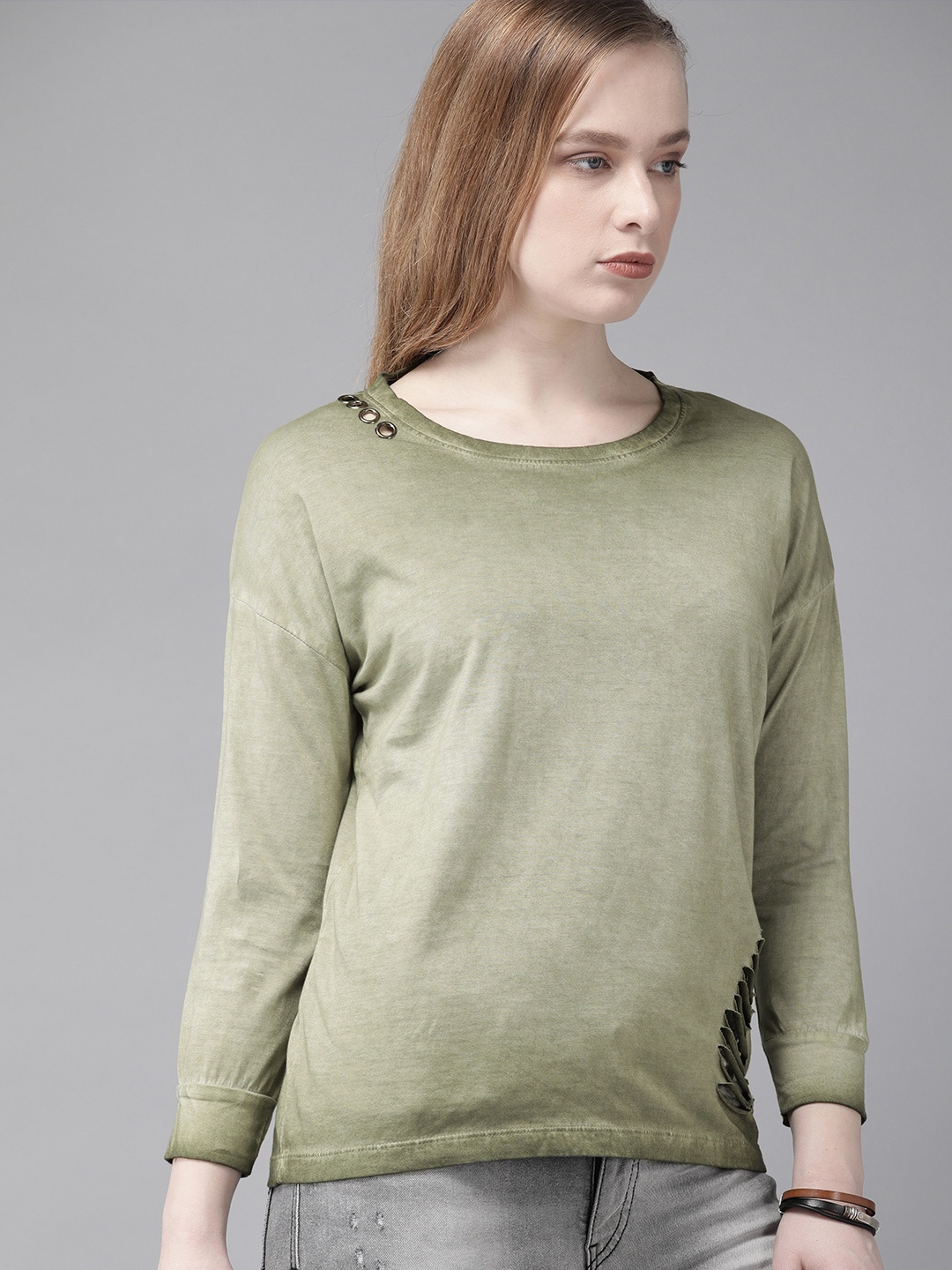 

The Roadster Lifestyle Co Women Olive Green Dyed Pure Cotton Top