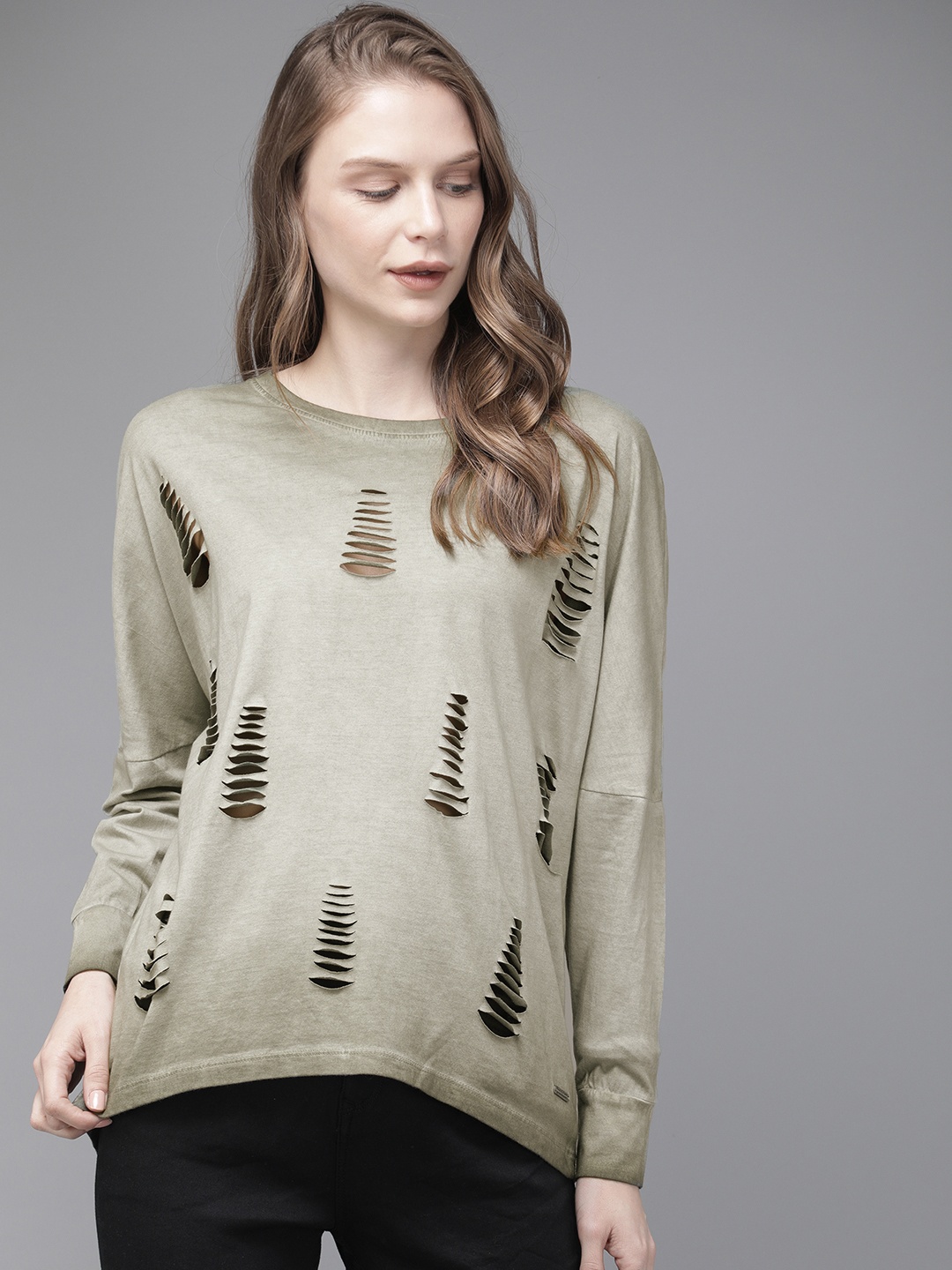 

The Roadster Lifestyle Co Women Olive Green Dyed Pure Cotton Top