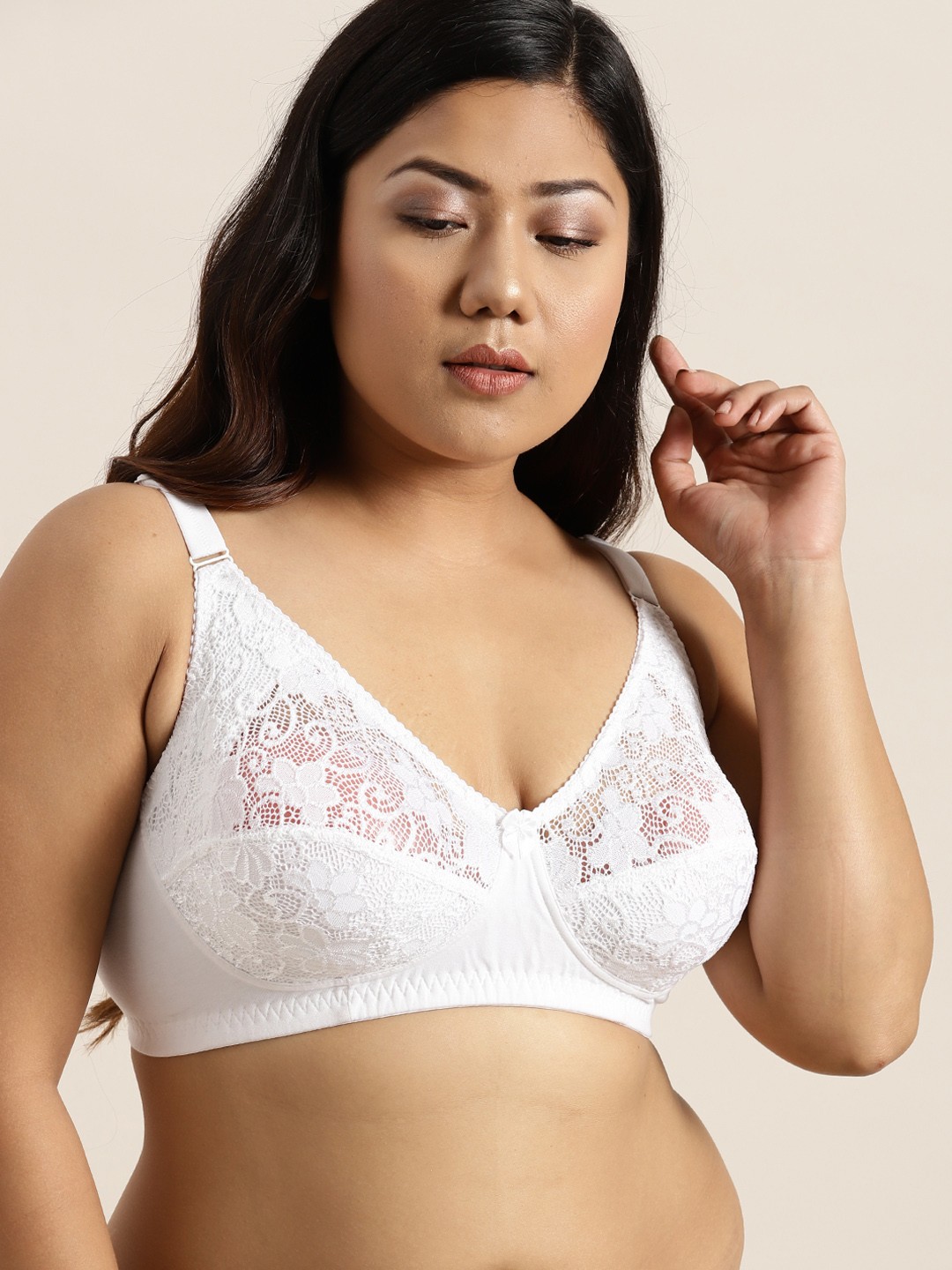 

Sztori Plus Size White Lace Non-Wired Non Padded Everyday Bra SZ-BRA-704C