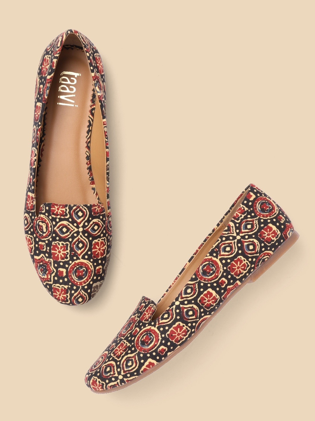 

Taavi Women Black & Beige Ethnic Motifs Print Ajrak Sustainable Ballerinas