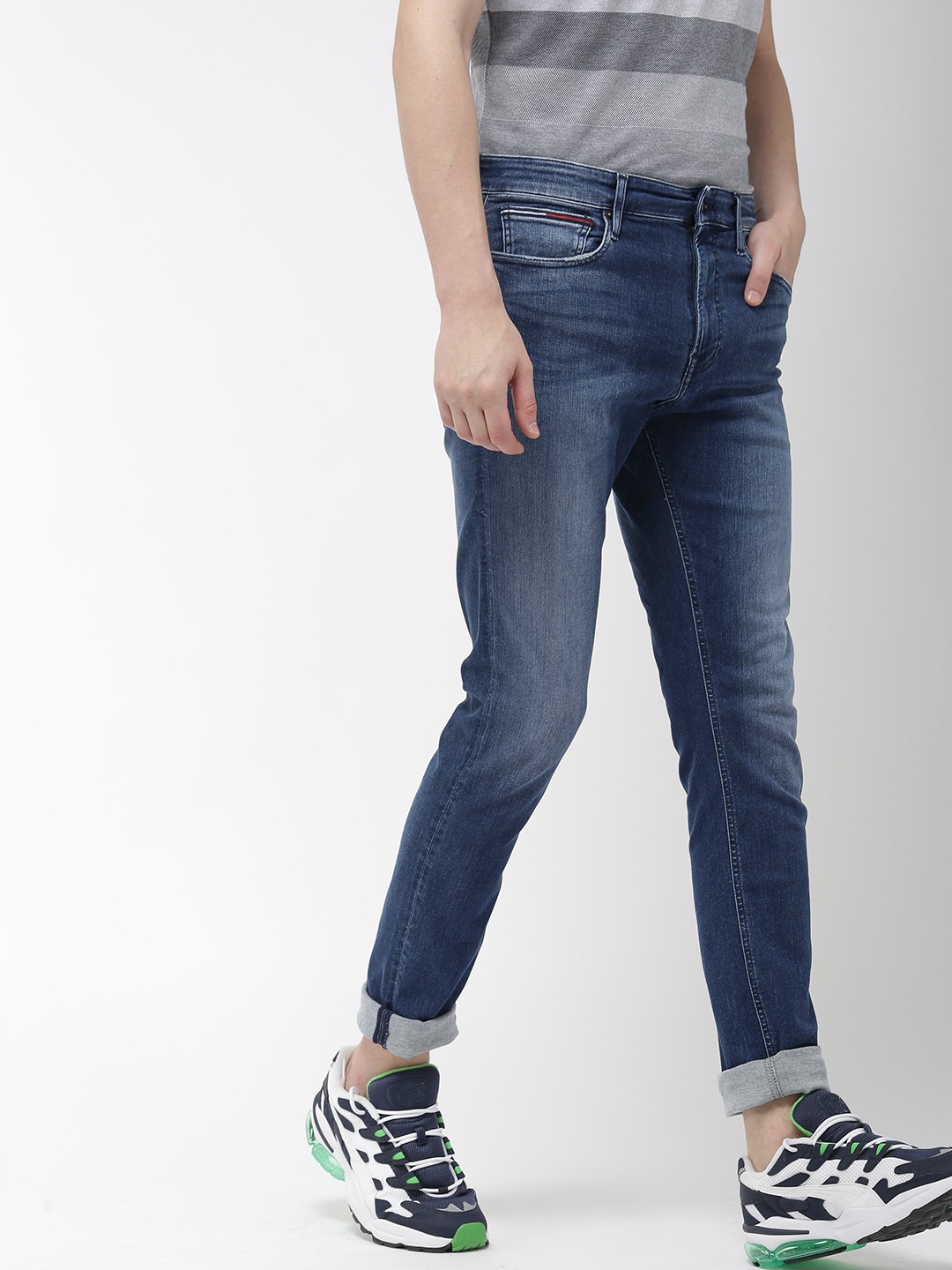 

Tommy Hilfiger Men Blue Simon Skinny Fit Mid-Rise Clean Look Stretchable Jeans