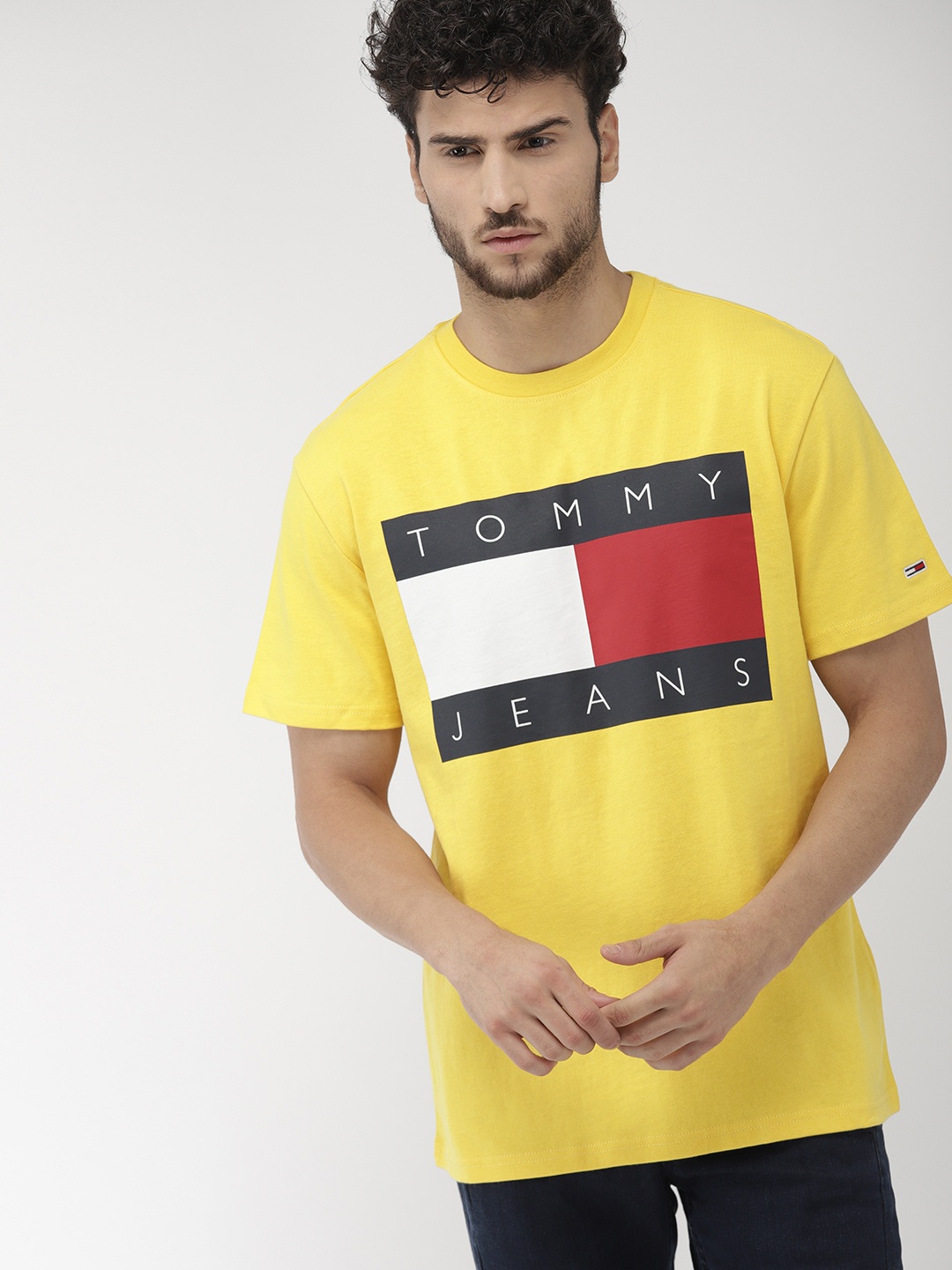 

Tommy Hilfiger Men Yellow Printed Round Neck Pure Cotton T-shirt