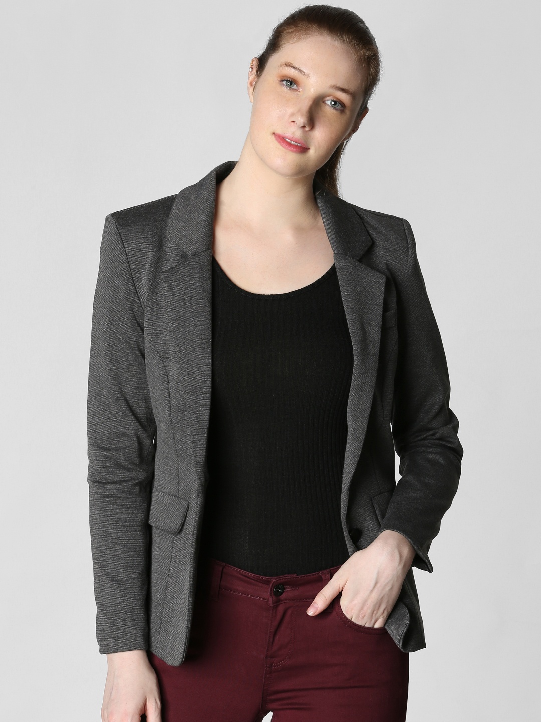 

Vero Moda Women Grey Melange Solid Single Breasted Knitted Blazer