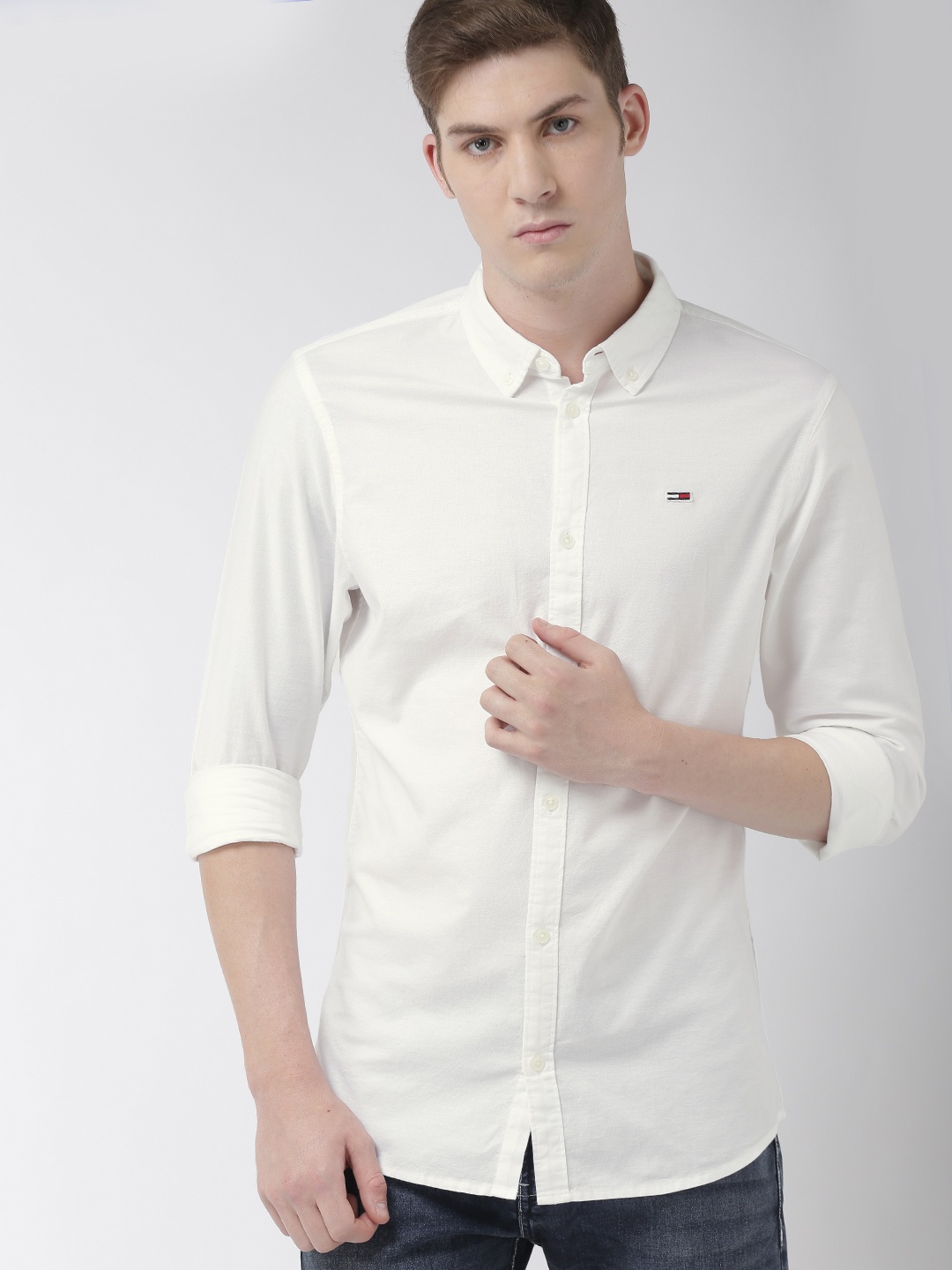 

Tommy Hilfiger Men White Slim Fit Solid Casual Shirt