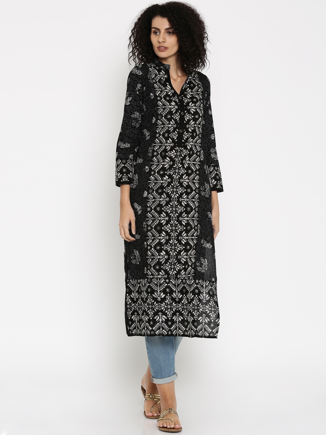 

Vishudh Women Black & White Printed Handloom Kurta