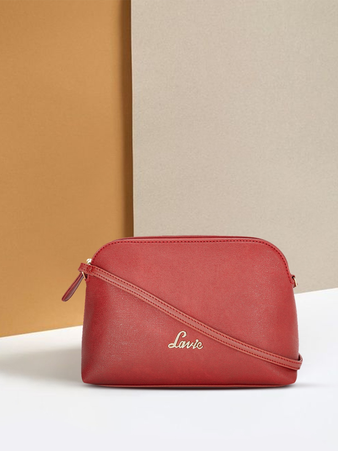 

Lavie Moritz Red Solid Structured Emboss Sling Bag