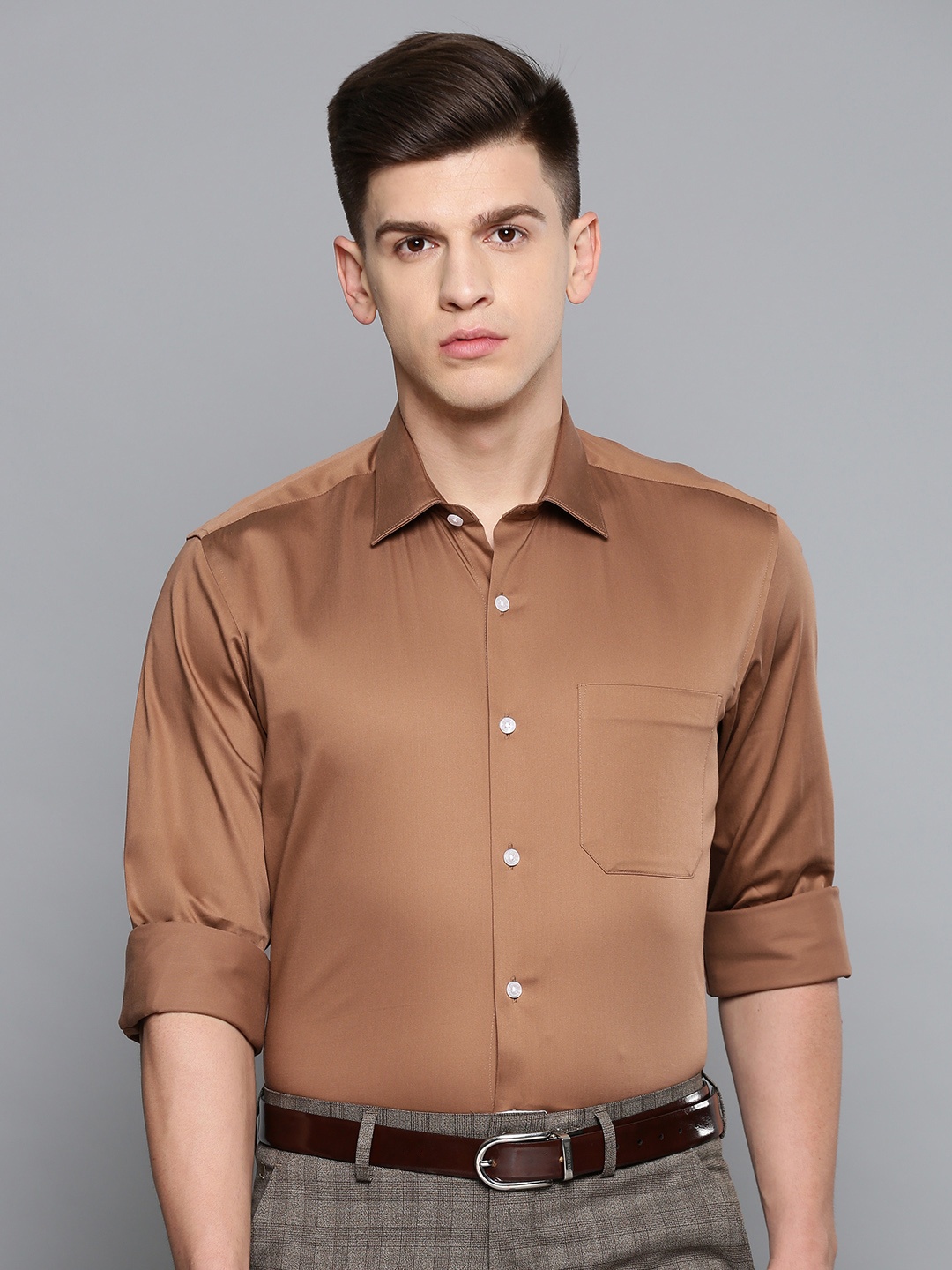 

Louis Philippe Men Brown Slim Fit Solid Casual Shirt