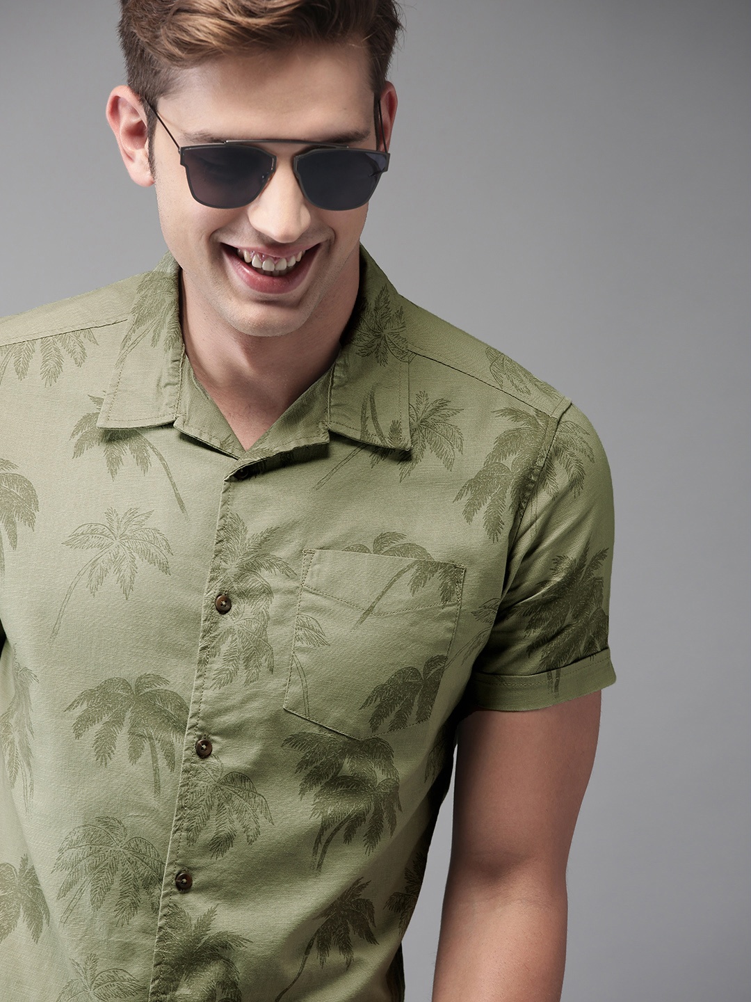 

HERE&NOW Men Olive Green Slim Fit Printed Casual Shirt