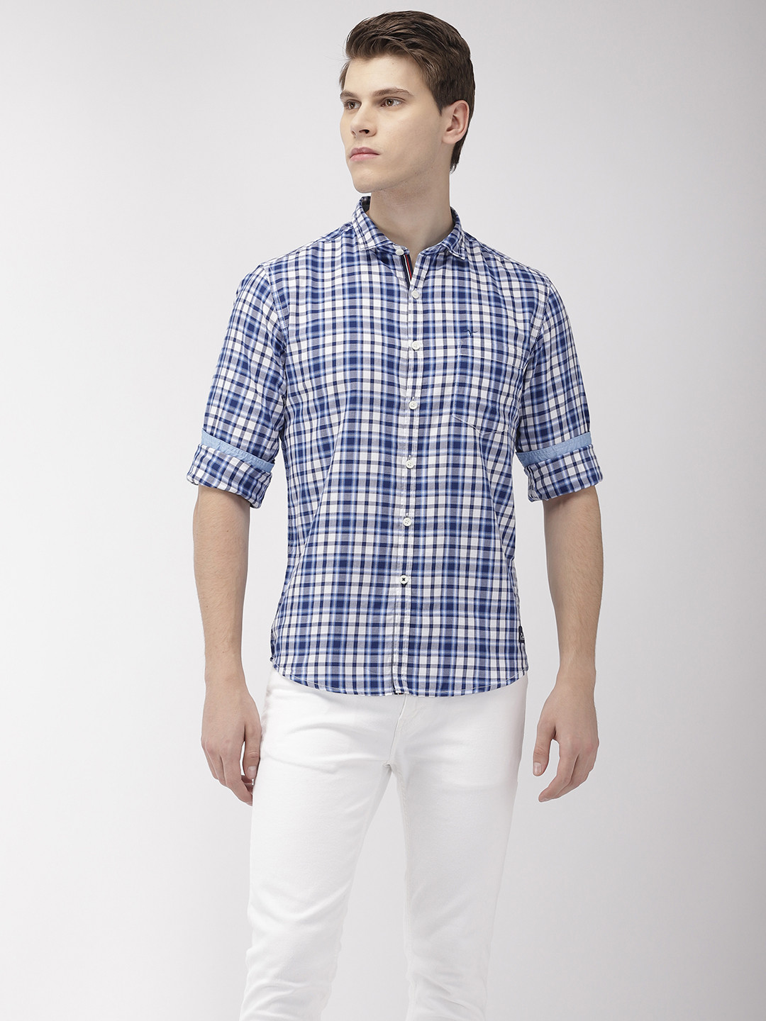 

Flying Machine Men Blue & White Slim Fit Checked Casual Shirt