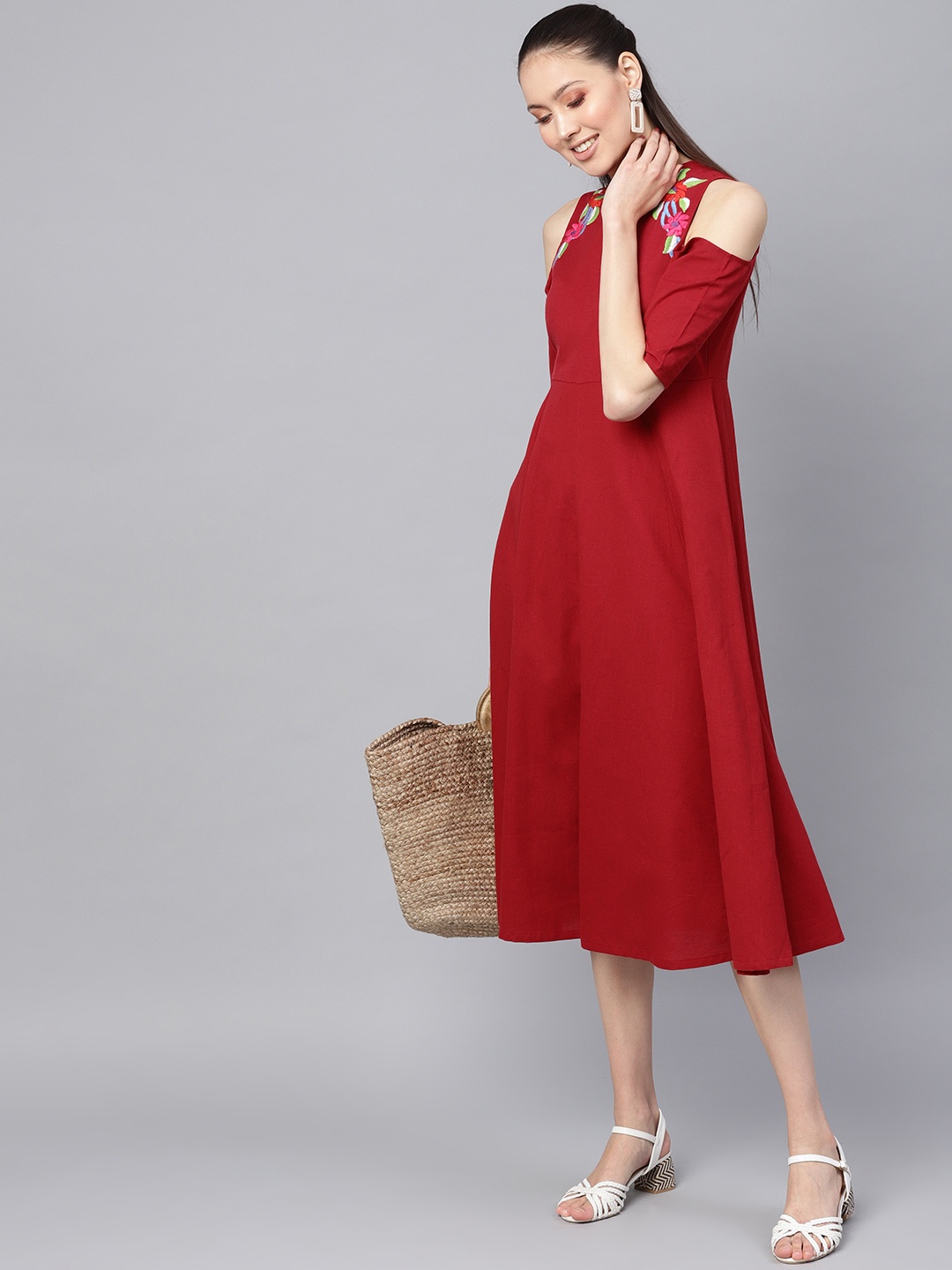 

SASSAFRAS Women Maroon Cold-Shoulder Solid Fit & Flare Dress