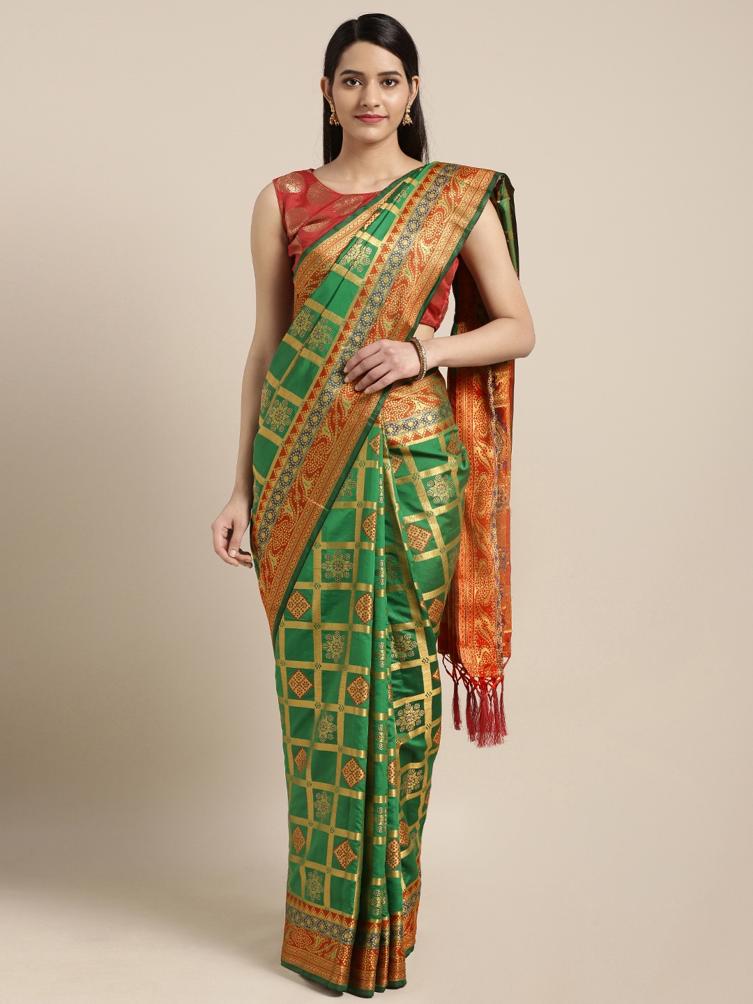 

Varkala Silk Sarees Green & Gold-Toned Checked Silk Blend Woven Design Patola Saree