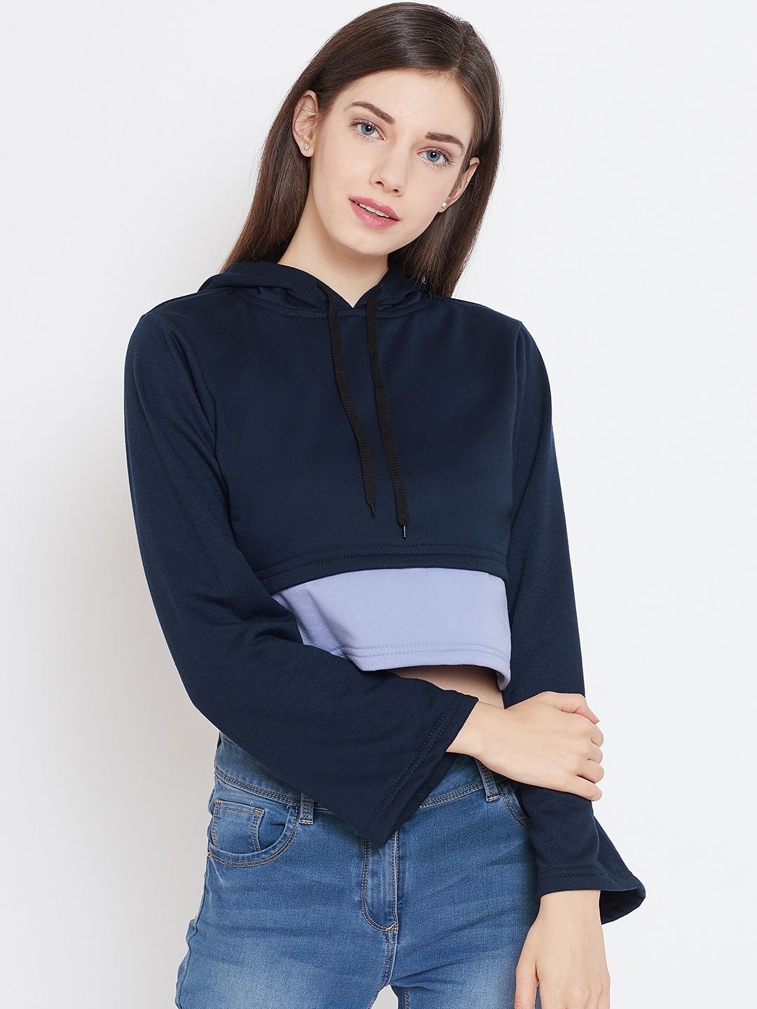 

Belle Fille Women Blue Colourblocked Hooded Cropped Sweatshirt