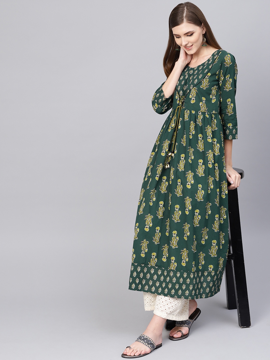 

Yuris Women Green Printed A-Line Kurta