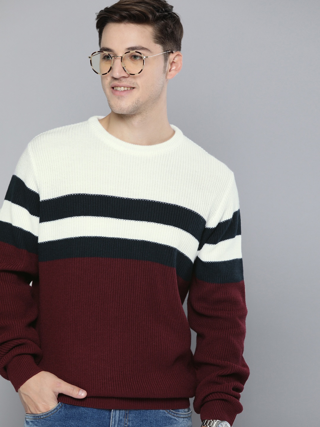 

Mast & Harbour Men Maroon & White Colourblocked Sweater