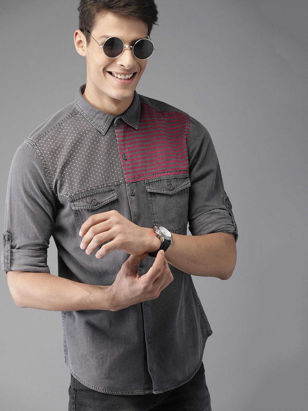 

HERE&NOW Men Grey Regular Fit Printed Casual Shirt
