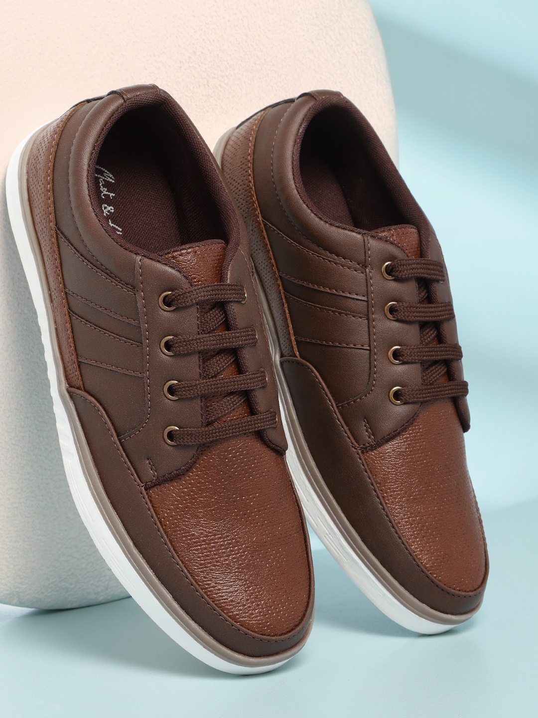 

Mast & Harbour Men Brown Textured Sneakers