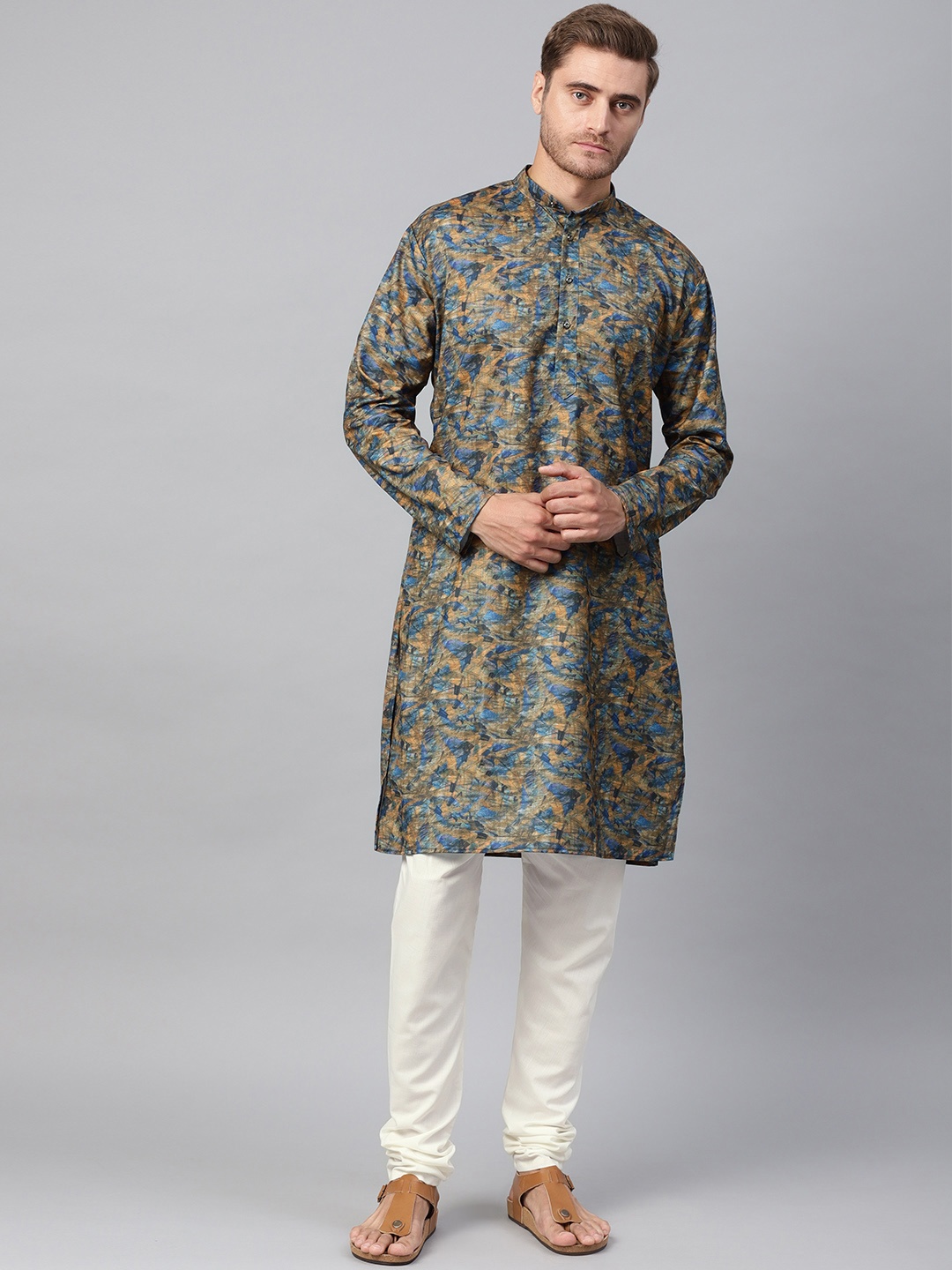 

SOJANYA Men Olive Green & Off-White Printed Kurta with Churidar