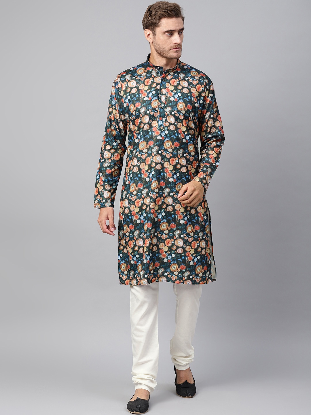 

SOJANYA Men Navy & Off-White Printed Kurta with Churidar, Navy blue