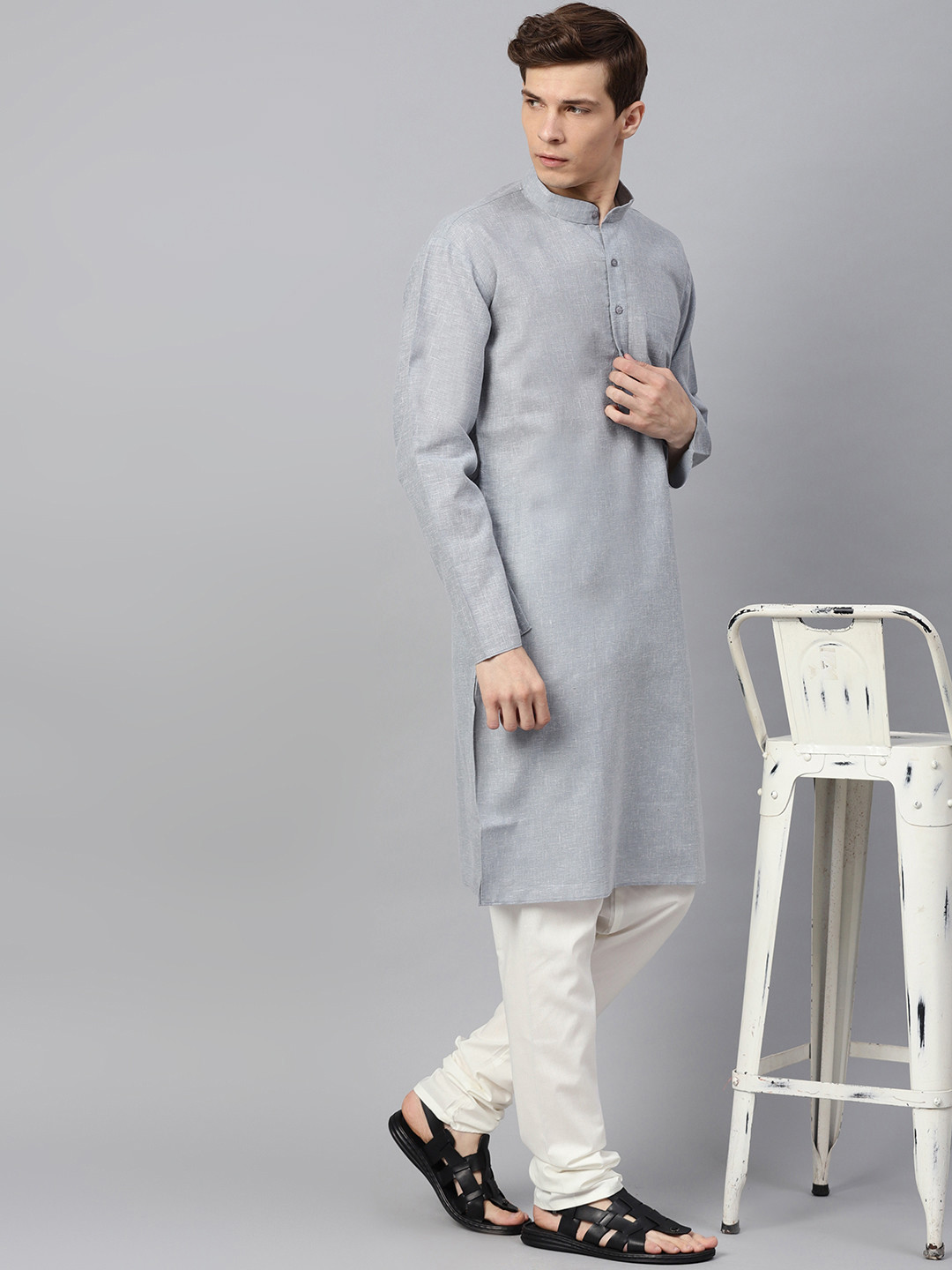 

SOJANYA Men Grey & Off-White Solid Kurta with Churidar