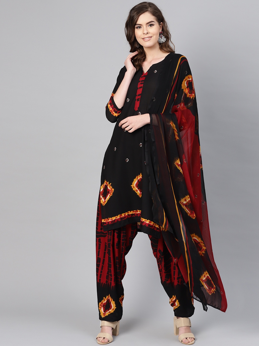 

Ishin Women Black & Maroon Dyed Bandhani Unstitched Dress Material