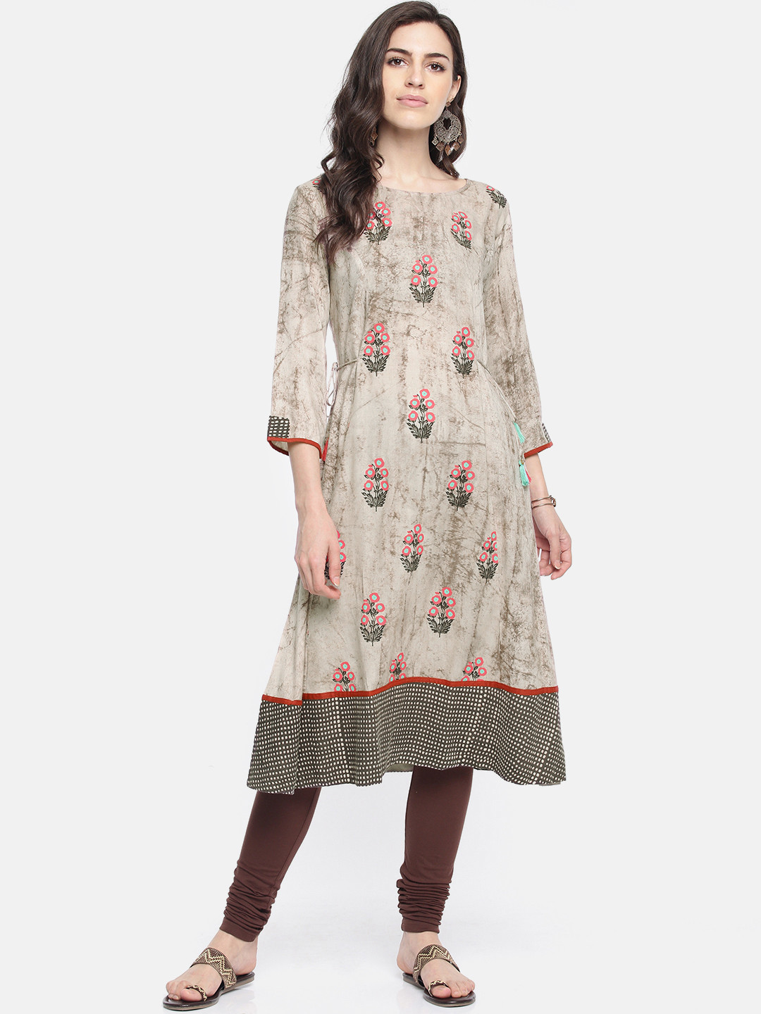 

Span Women Beige & Pink Floral Print A-Line Kurta