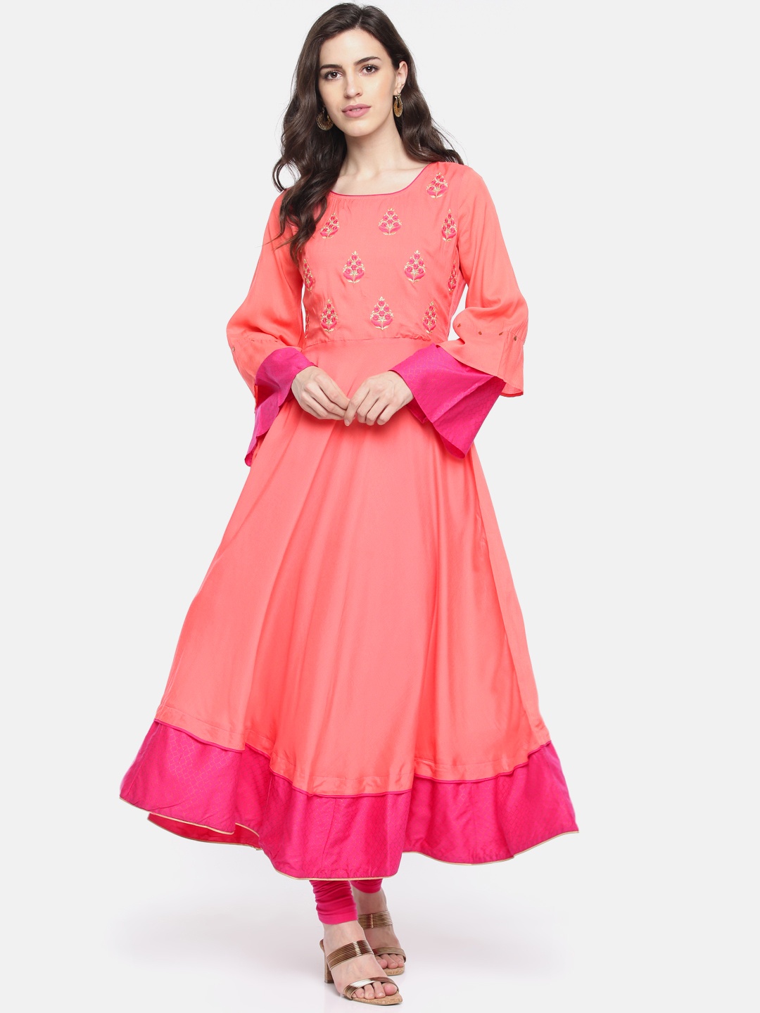 Span Women Peach-Coloured & Pink Embroidered Anarkali Kurta